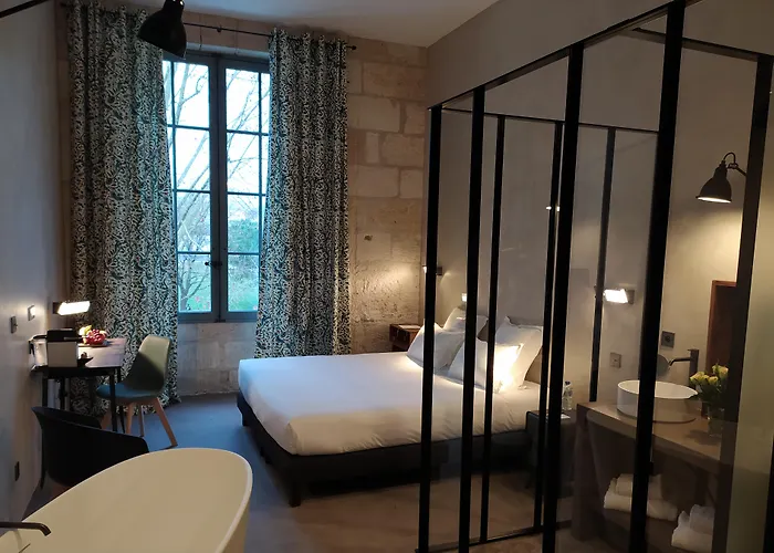 La Zoologie & Szálloda Bordeaux