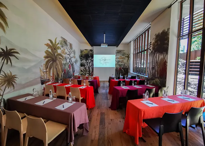 La Zoologie & 4* Bordeaux