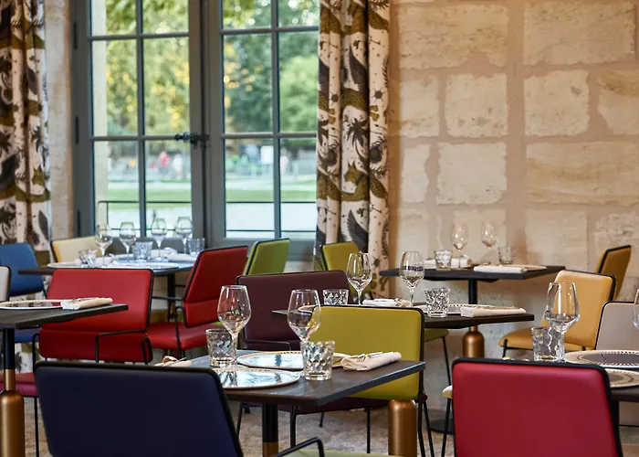 La Zoologie & Szálloda