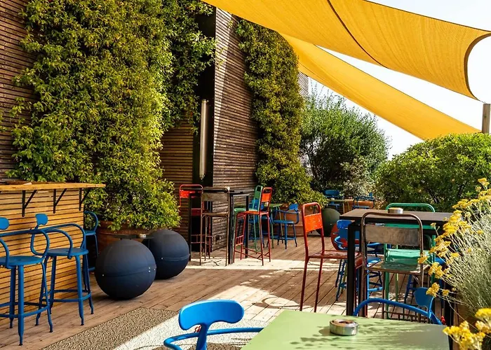 La Zoologie & Szálloda