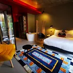 La Zoologie & Szálloda 4*