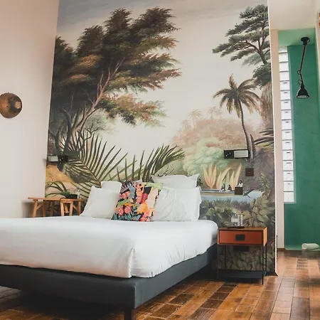 Отель La Zoologie &